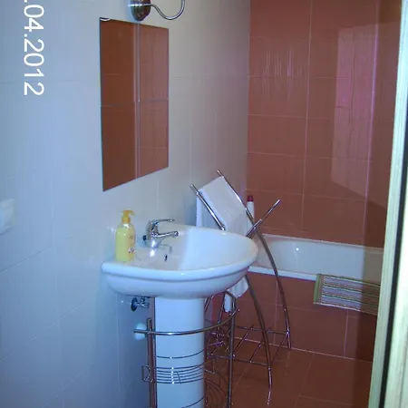 Close To The And With Communal Pool * 보이로