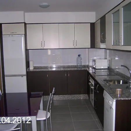 아파트 Close To The And With Communal Pool *